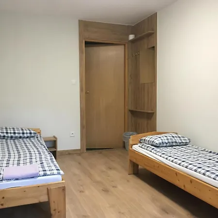 Pod Gwiazdami Motel Legarda